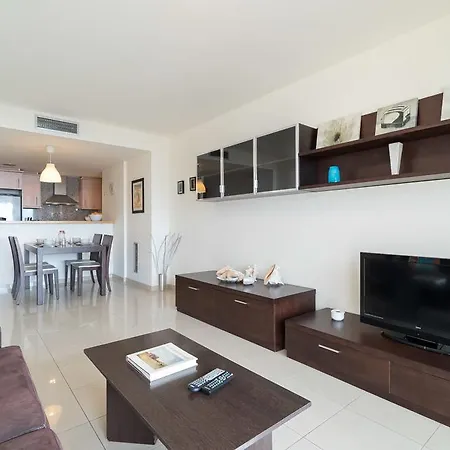 Apartamento Mil.leni 4042 *